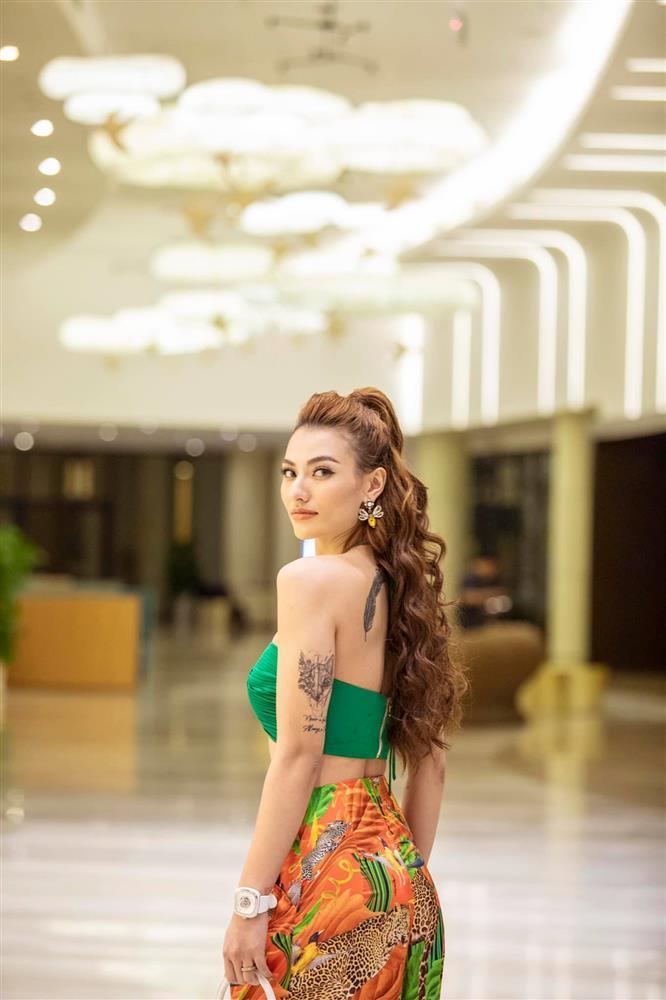 Hồng Quế bị mắng vì đã hóng sai lại còn chia sẻ vụ ca sĩ - hotgirl choảng nhau-2