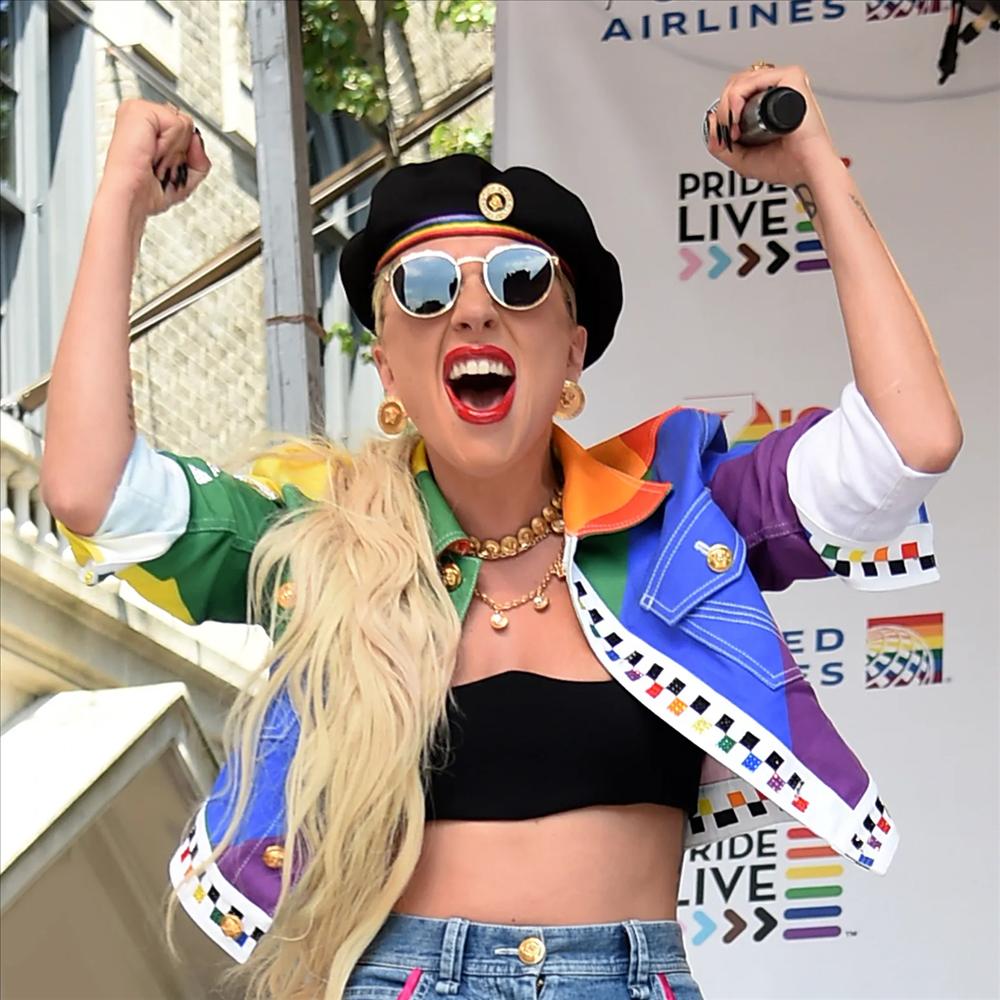 Những câu nói bất hủ truyền cảm hứng cho cộng đồng LGBTQ+ của Lady Gaga-4