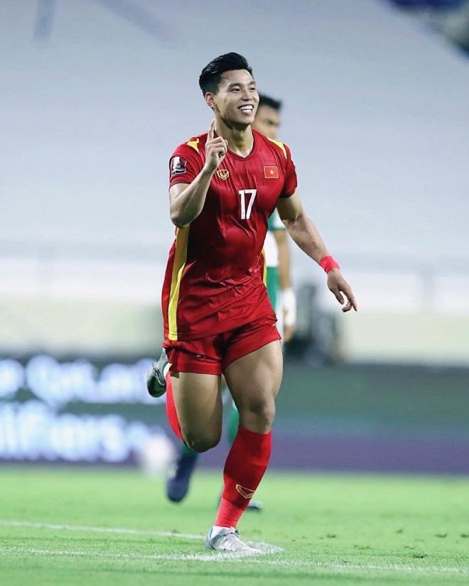 Văn Thanh dạo này điển trai ghê, so với hồi U23 Việt Nam đúng là lột xác-6