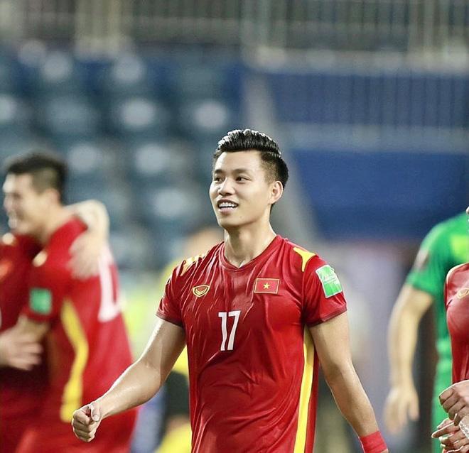 Văn Thanh dạo này điển trai ghê, so với hồi U23 Việt Nam đúng là lột xác-7