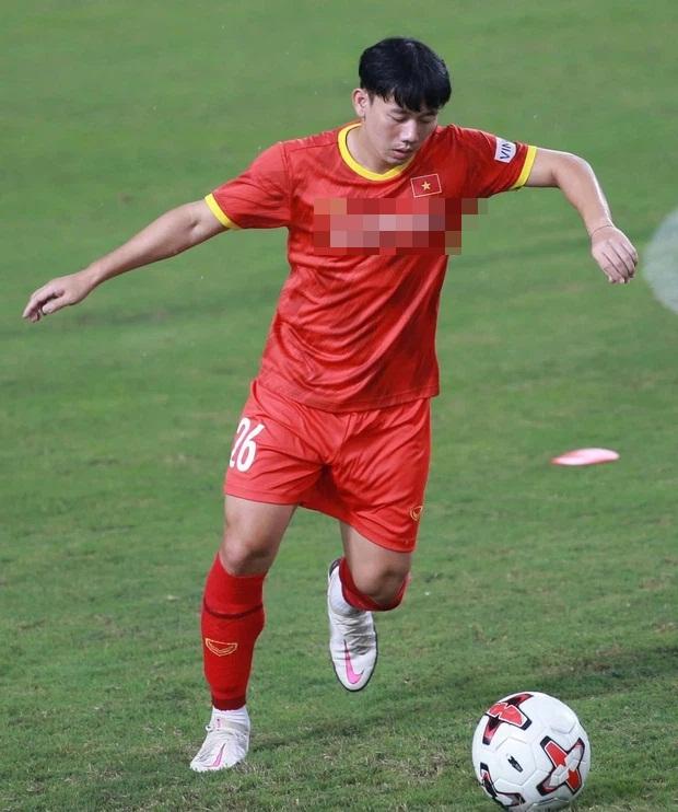 Minh Vương - công thần tuyển Việt Nam: Mất cha từ nhỏ, từng thiệt thòi ngồi ghế dự bị-6