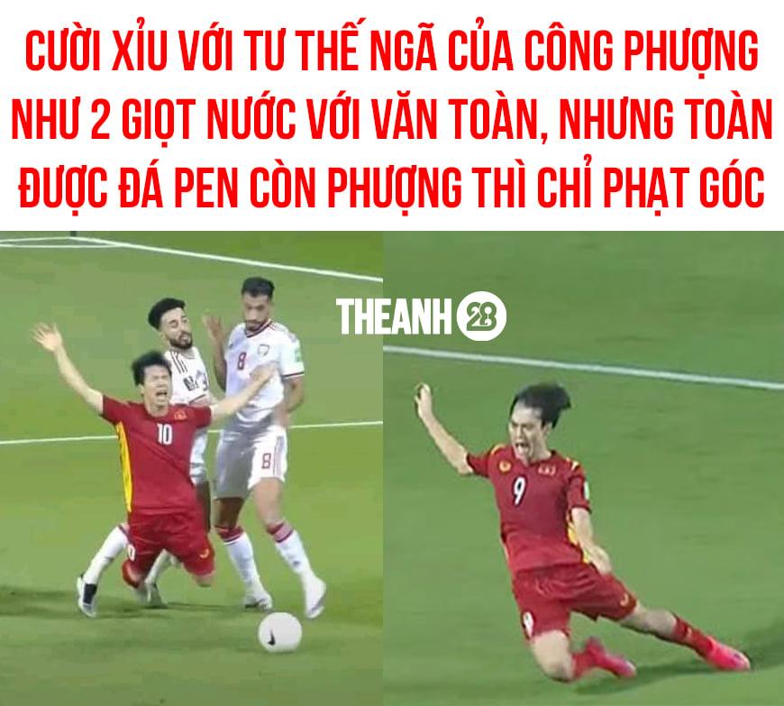 Fans tìm điểm giống chí mạng cú ngã Văn Toàn, Công Phượng trận gặp Malaysia, UAE-2