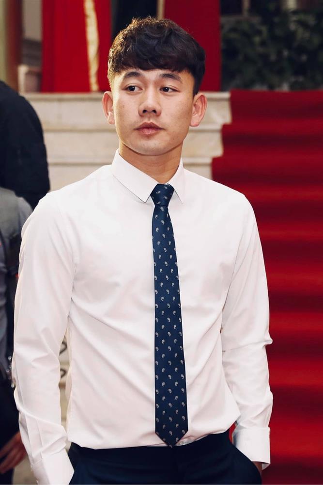 Cầu thủ Minh Vương phá lưới UAE: Visual đỉnh chóp như idol Hàn Quốc-3