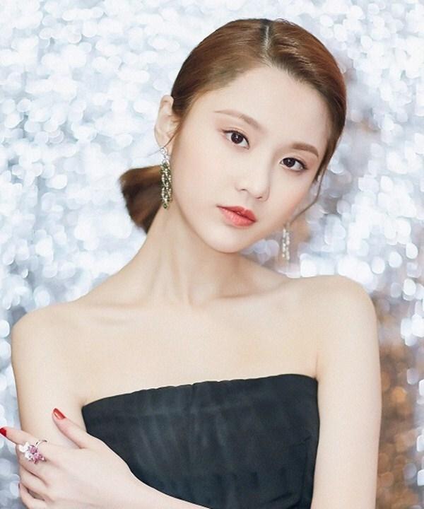 Điểm thua kém rõ rệt của Châu Tấn so với Triệu Vy và Lý Băng Băng-4