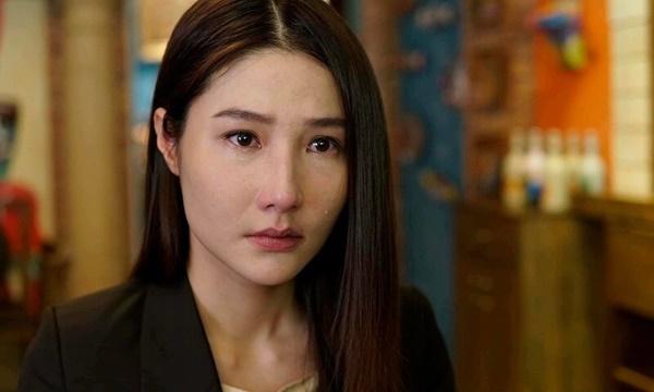 Những mỹ nhân mặt xinh nhưng diễn như hạch của phim Việt-6