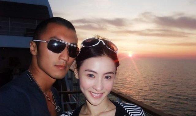 Yêu Tạ Đình Phong nhưng bị chỉ trích, Trương Bá Chi đau xé lòng-1