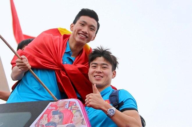 Văn Hậu bị mắng mày đừng ra sân, Duy Mạnh nói gì mà xôn xao MXH?-4