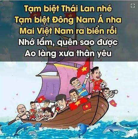 Quang Hải, Công Phượng bất ngờ chạm trán siêu sao Ronaldo, Messi-9