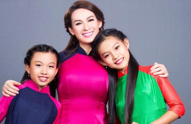 Chị sinh đôi của Hồ Văn Cường nói gì về chuyện cát-xê?-4