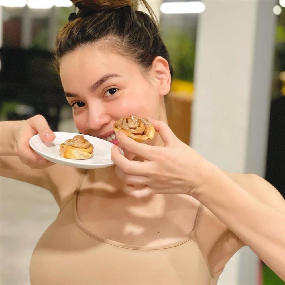 Body vạm vỡ nhưng Kim Lý cõng Hà Hồ hít đất được 5 cái thì sập nguồn-7