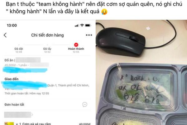 Đóng gói bún bò quá nguy hiểm: Khách chưa kịp mang về đã toang-3
