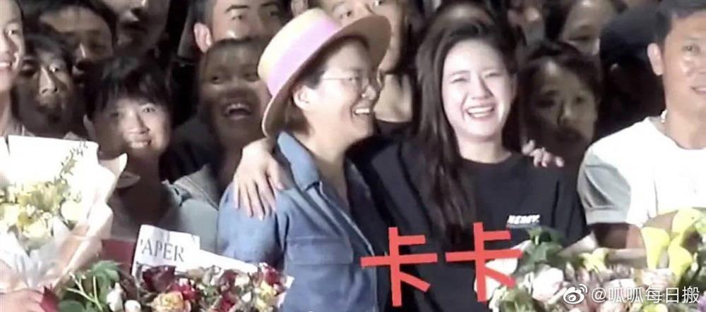 Triệu Lộ Tư tăng cân vùn vụt, ảnh CAM thường khác xa ảnh chỉnh sửa-3