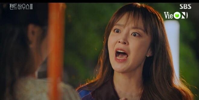 Penthouse 3 tập 3: Ha Eun Byul bị mẹ nuôi tát khi lén xem video của mẹ đẻ-2