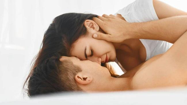 Đang lâm trận cô vợ dùng chiêu tưởng hot trend mà chồng lại chạy mất dép-2