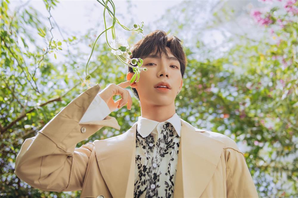 Bạn thân Ngọc Trinh và dàn sao Việt đổi đời, cát xê tăng khi thành sao hạng A-7