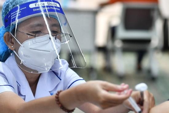 TP.HCM bắt đầu chiến dịch tiêm vaccine Covid-19 lớn nhất trong lịch sử