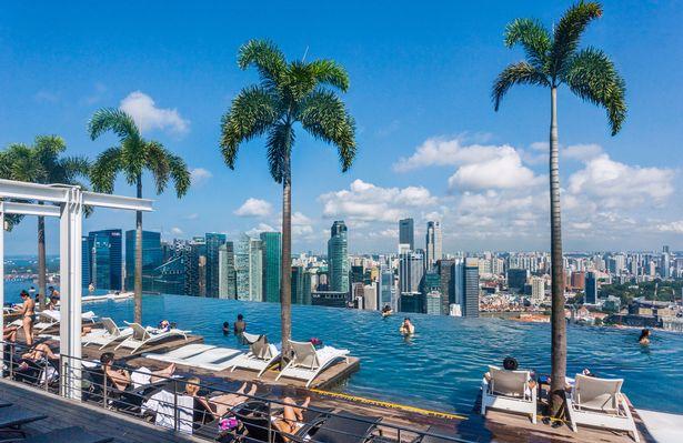 10 hồ bơi vô cực đẹp nhất thế giới ai cũng ước một lần đến thăm-1