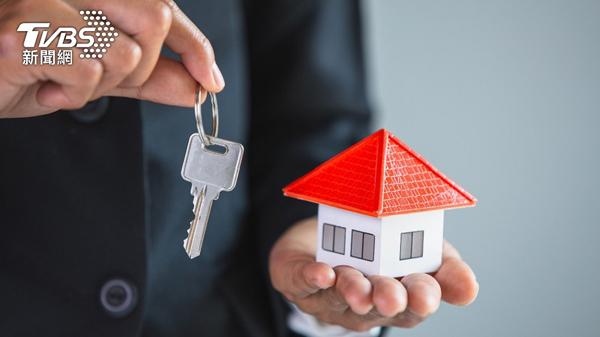 2 năm kén rể cho con gái, ông bố vui mừng tiết lộ đã tìm được người như ý-2