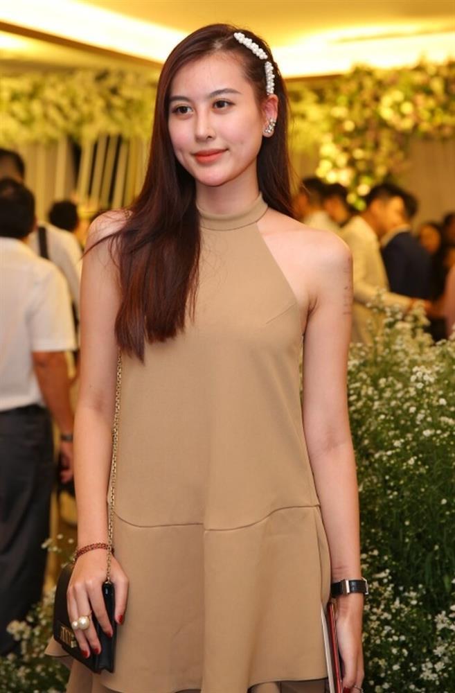 Sao Việt bất chấp dress code, một mình một cõi lên thảm đỏ, nhiều ca không thể thương nổi-3