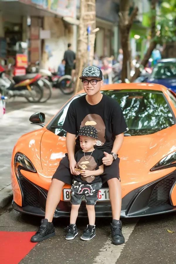 Ngọc Thạch hết hồn khi quý tử 6 tuổi tặng kim cương cho bạn gái-5