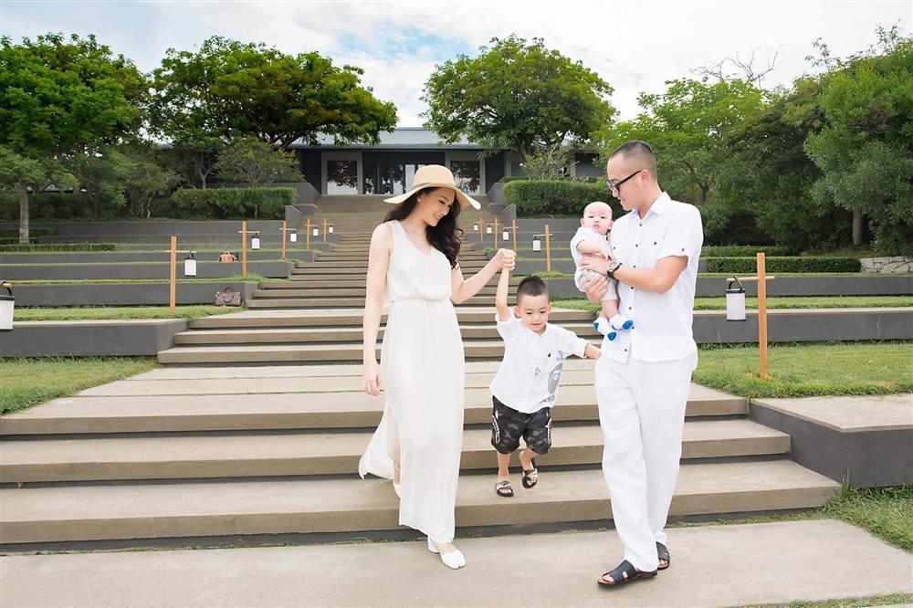 Ngọc Thạch hết hồn khi quý tử 6 tuổi tặng kim cương cho bạn gái-9