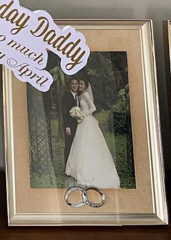 Khoe quà Ngày của Cha, Louis Nguyễn lộ ảnh cưới bí mật-2