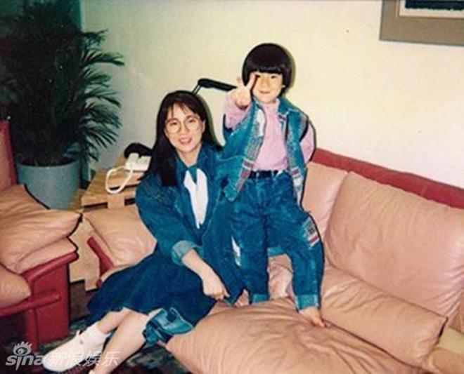 Người vợ hi sinh cả thanh xuân vì chồng của vua võ thuật Thành Long-9