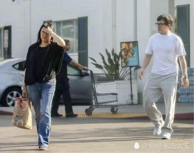 Người vợ hi sinh cả thanh xuân vì chồng của vua võ thuật Thành Long-12