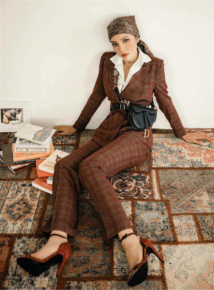 Mỹ nhân Việt ngầu đét dù quấn khăn turban bà già-1