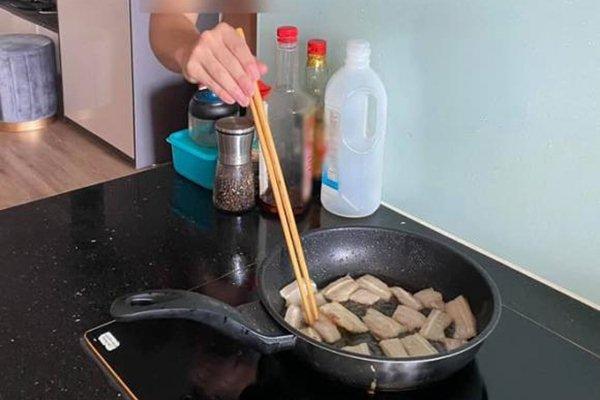 Chứng kiến con gái bị chồng đấm, bố đẻ coi như không vì quá quý con rể-6