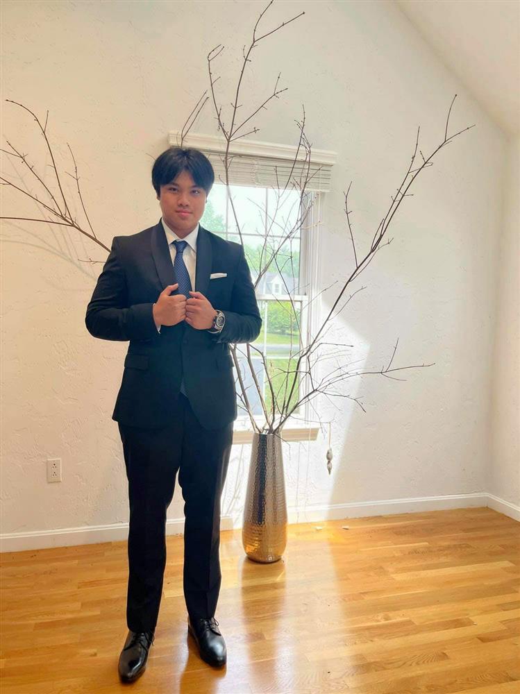 Đức Huy lần đầu khoe con riêng trước khi cưới Lệ Quyên-6