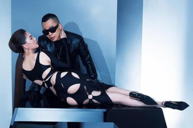 Ngọc Trinh mặc như không khoe 70% cơ thể với bodysuit trong suốt-4