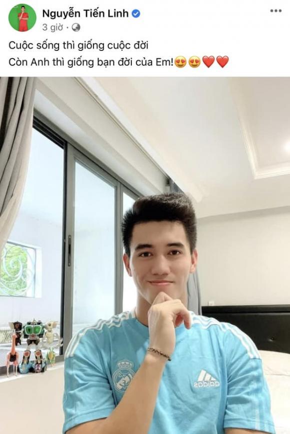 Tiến Linh đăng ảnh sống ảo, đồng đội chia 2 phe: Người khen, kẻ dìm hàng-1