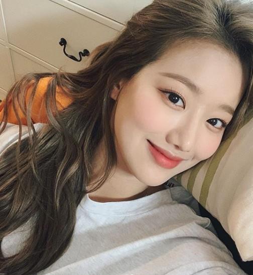 Lee Hyun Joo đóng phim mới giữa lúc tranh cãi bắt nạt với các thành viên APRIL-6