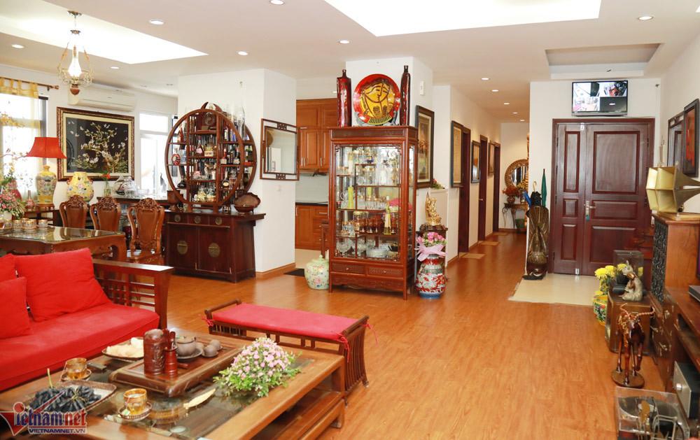 Gia thế toàn thứ dữ của nữ MC và ông chú triệu đô đình đám MXH-3