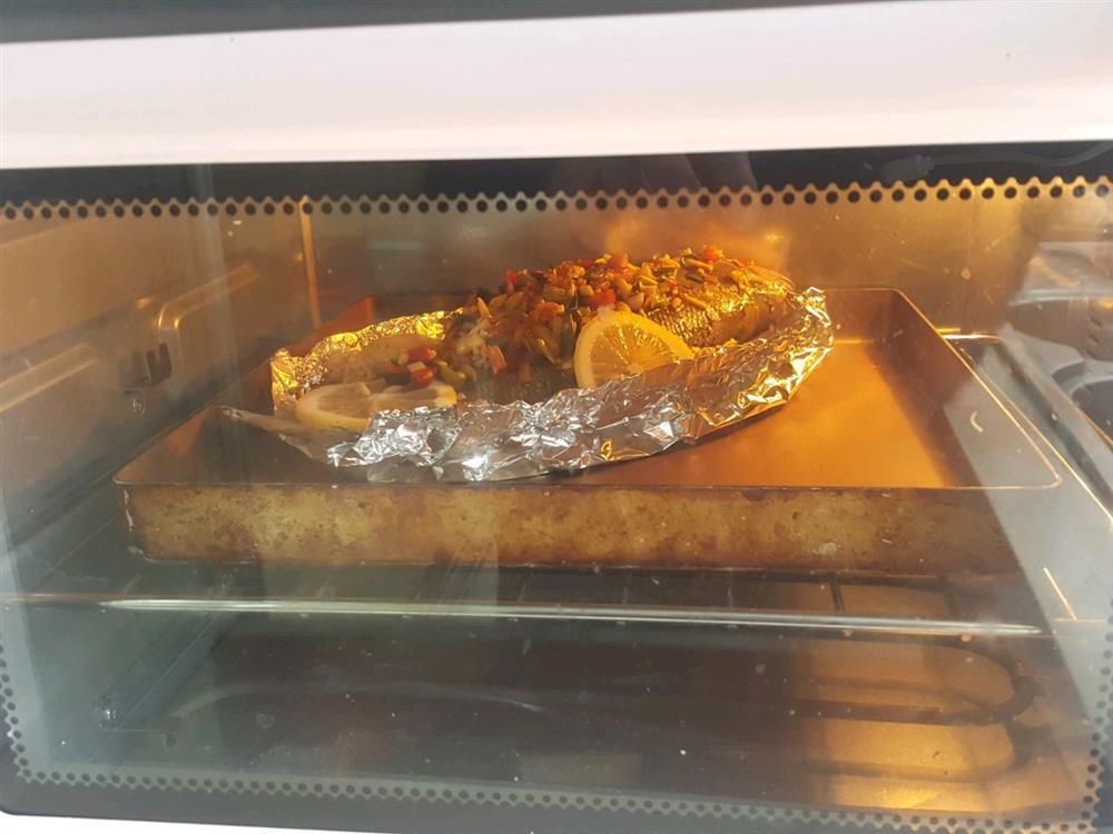 Cách làm món cá nướng kiểu Thái, ăn đến tận xương vẫn còn thèm-8