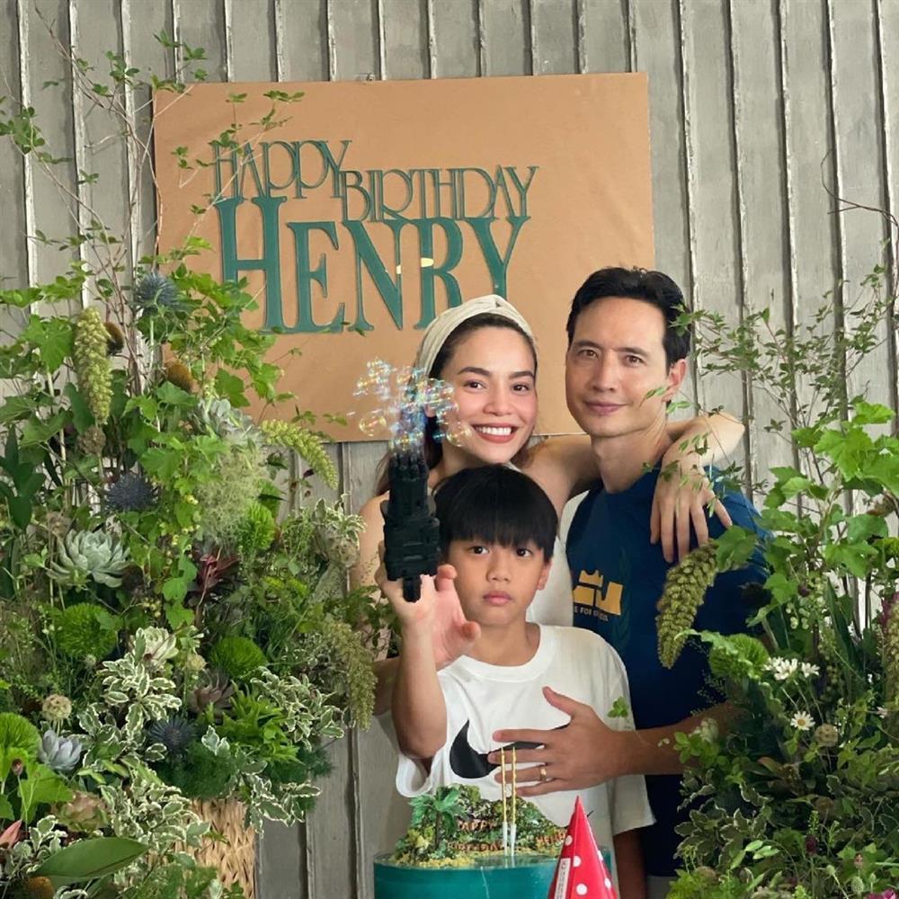 Đàm Thu Trang tổ chức sinh nhật cho Subeo, gửi lời chúc cực ngọt-13