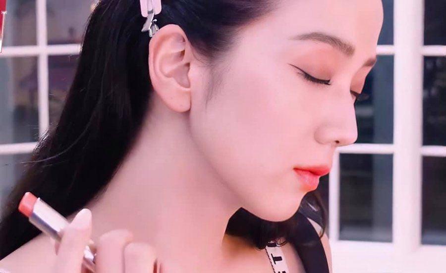 Loạt ảnh góc nghiêng của Jisoo BlackPink chứng minh chiếc mũi đẹp sẽ quyết định nhan sắc-9