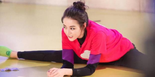 Bí quyết sở hữu sắc vóc vạn người mê của Địch Lệ Nhiệt Ba-5