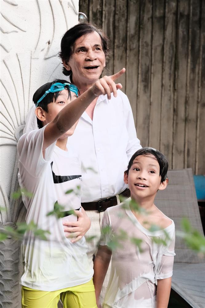 Để ý mới thấy Kim Lý phá banh dress code tiệc sinh nhật Subeo-11