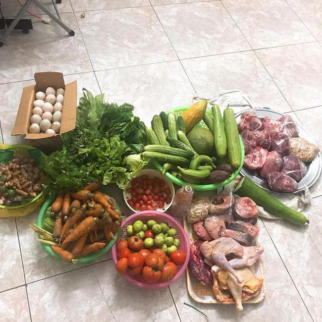 Dâu mới mang quà quê lên phố bị chị chồng xỉa xói: Bưởi chua loét chẳng ai ăn-2