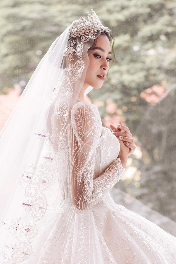 5 người đẹp Việt sở hữu khuôn mặt tỷ lệ vàng bao người ao ước-17