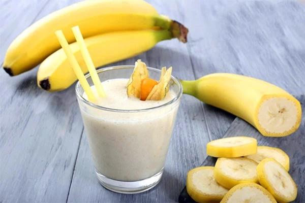 Nhóm nhạc Hàn Quốc đến ăn trưa, chủ quán in luôn bảng kỷ niệm-9