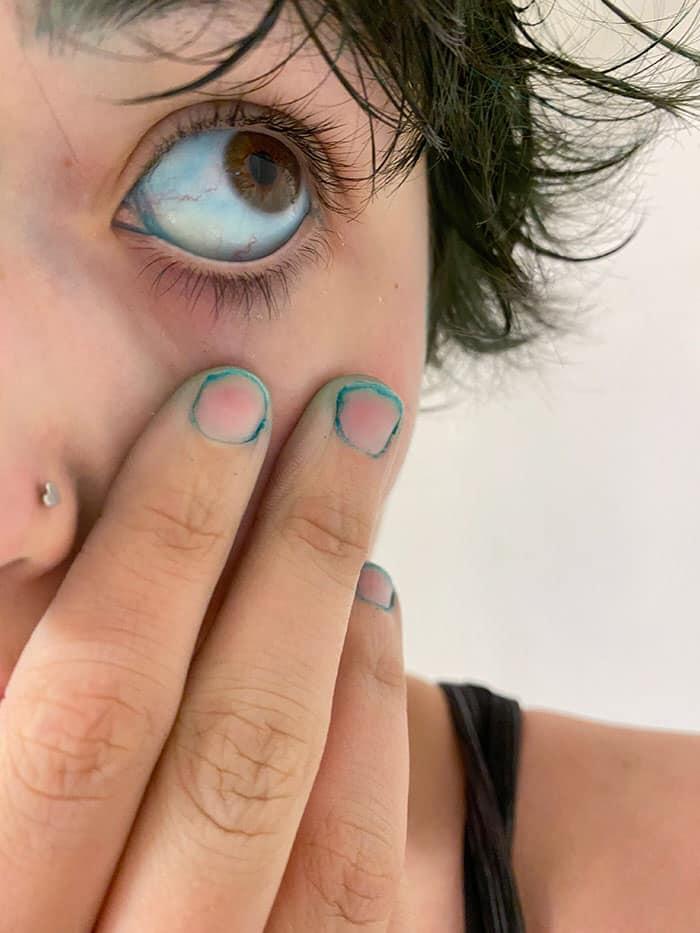 Muôn kiểu tự nhuộm tóc tại nhà và những cái kết khiến mọi người hú hồn-10