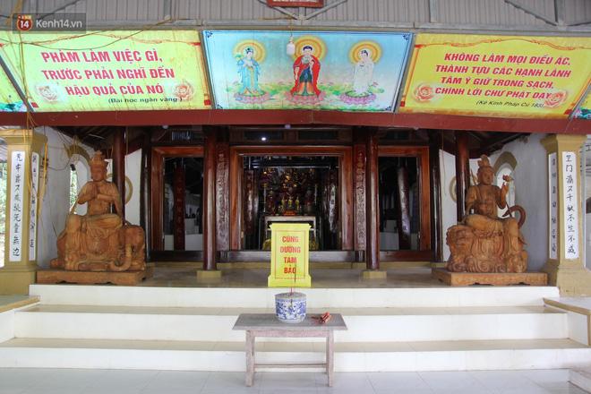 Đàm Vĩnh Hưng dùng tiền cứu trợ miền Trung sửa chùa: Trụ trì và chính quyền xã nói gì?-2