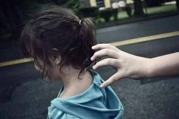 6 bé gái bị đẩy vào quán massage: Nạn nhân bị dụ dỗ như thế nào?-2