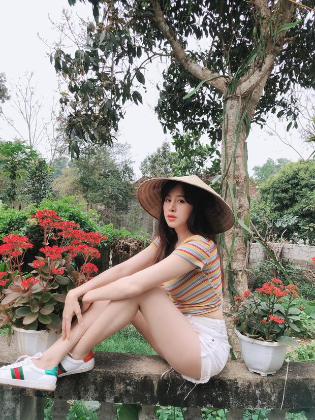 Bà Tưng đăng ảnh không khoe vòng 1 vẫn dư sức đốt mắt dân mạng-1