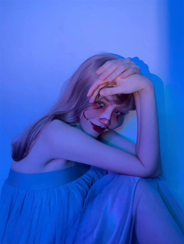 Elly Trần hố nặng vì hóa trang Joker mà nhầm thành phim kinh dị-10