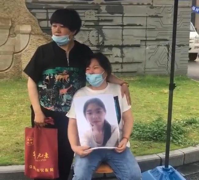 Dụ nữ sinh vào rừng, thầy giáo thú tính cưỡng hiếp rồi sát hại-2