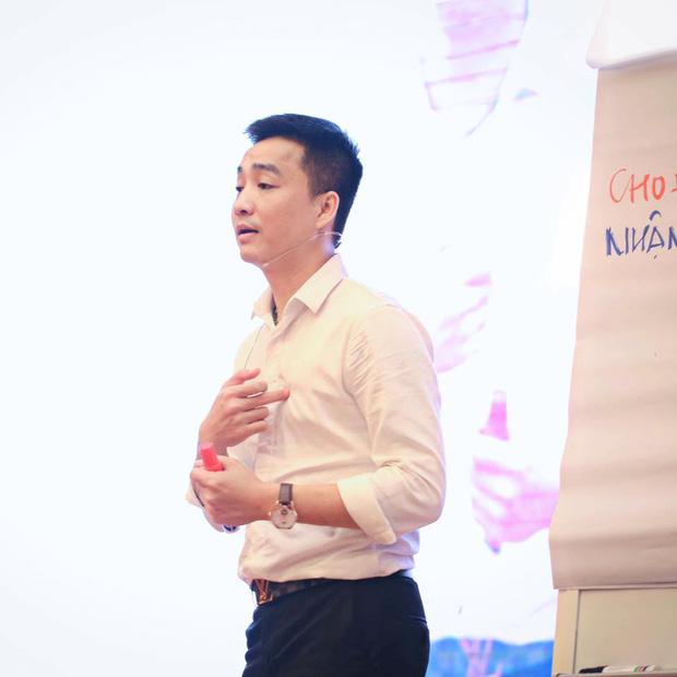 Chồng trẻ đấm Hoàng Yến hộc máu là CEO kiêm diễn giả, từng có con riêng-4